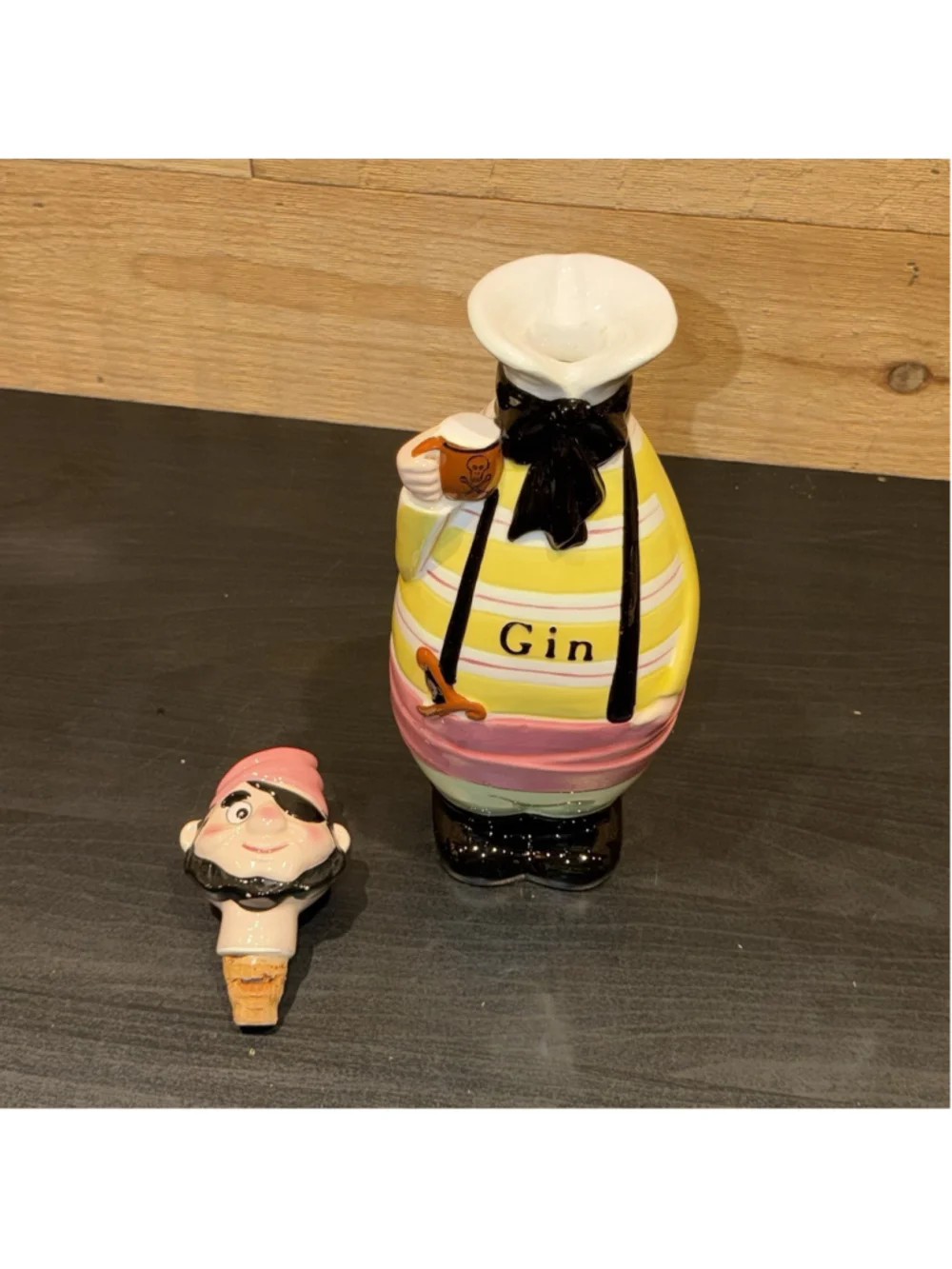 Lego Leo Goldman 1960 Kitschy Pirate Gin Bottle Decanter Japan MCM Rare Vtg Bar